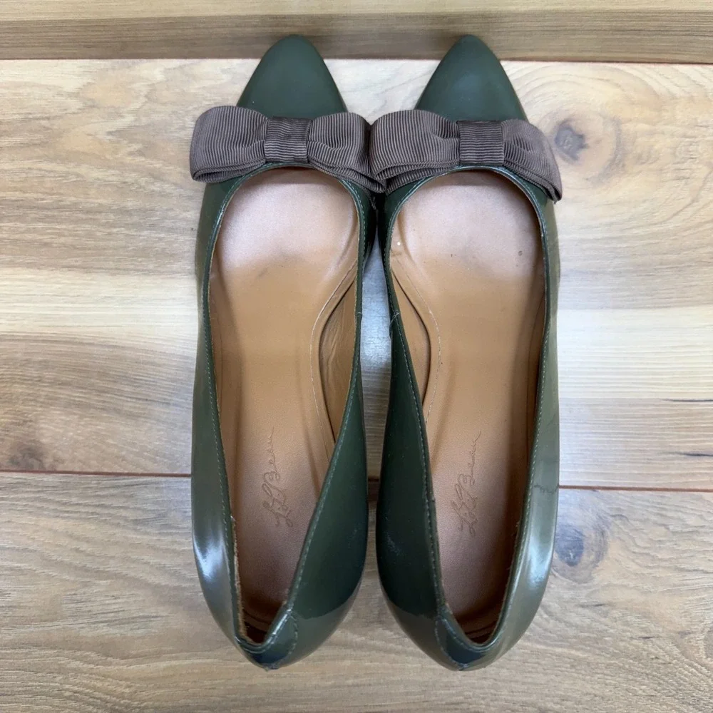 LL‎ BEAN Bow Pumps Womens 8 M Green Patent Leather Bow